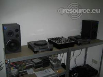 Our MEMBERS can Enlarge : Booth met de monitors!